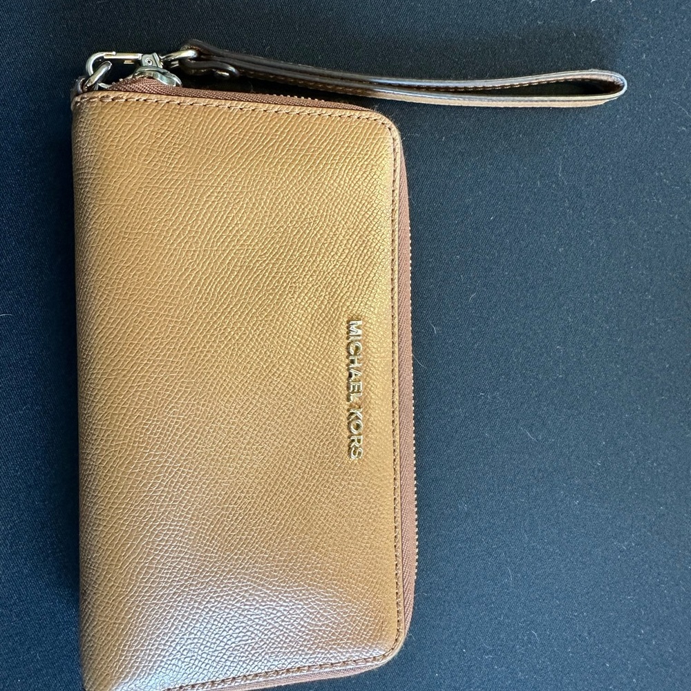 Michael Kors Brown Leather Wristlet